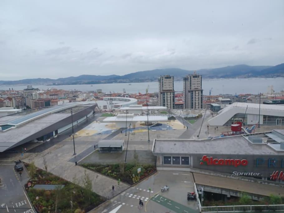 Habitacion En Piso Compartido Cerca De Playa De Samil Vigo Exteriér fotografie